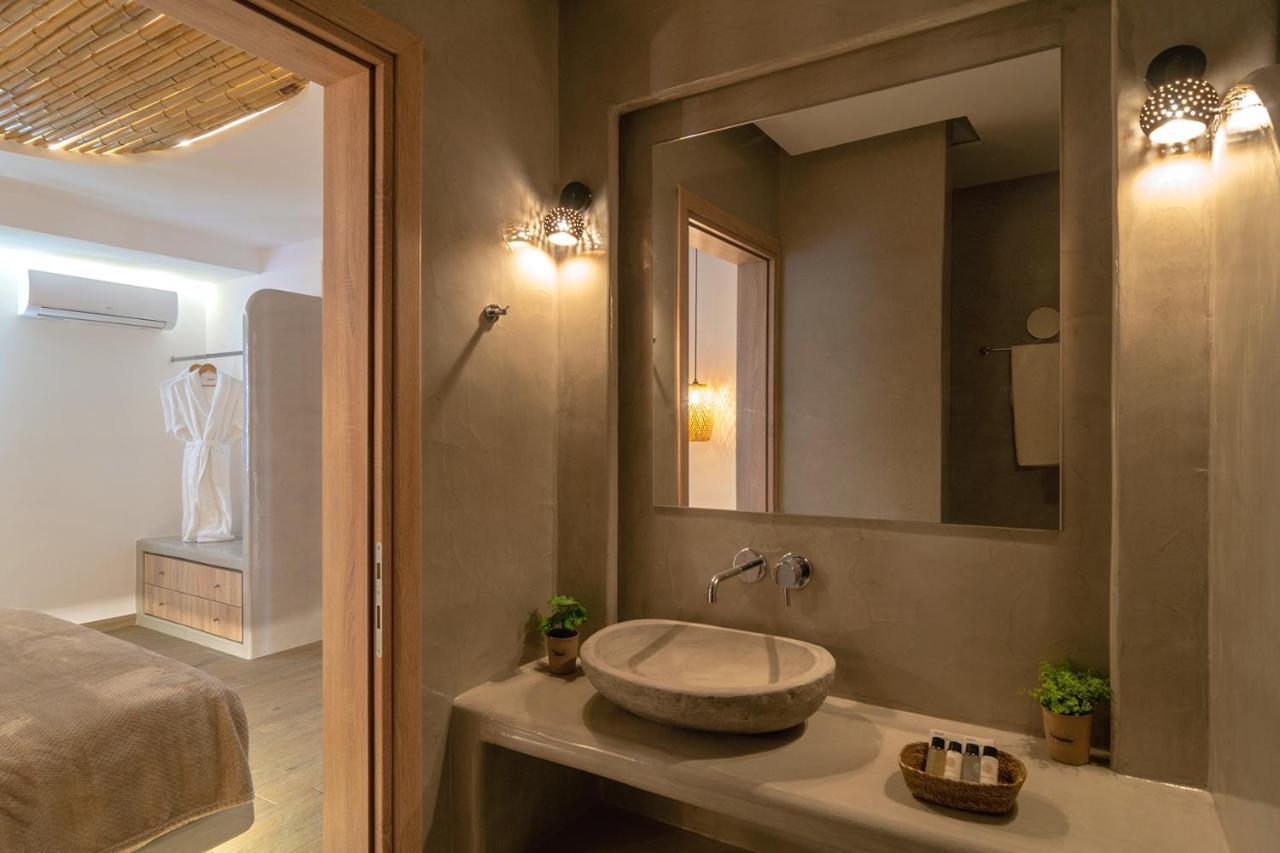 Dolce Suites Камарі Екстер'єр фото